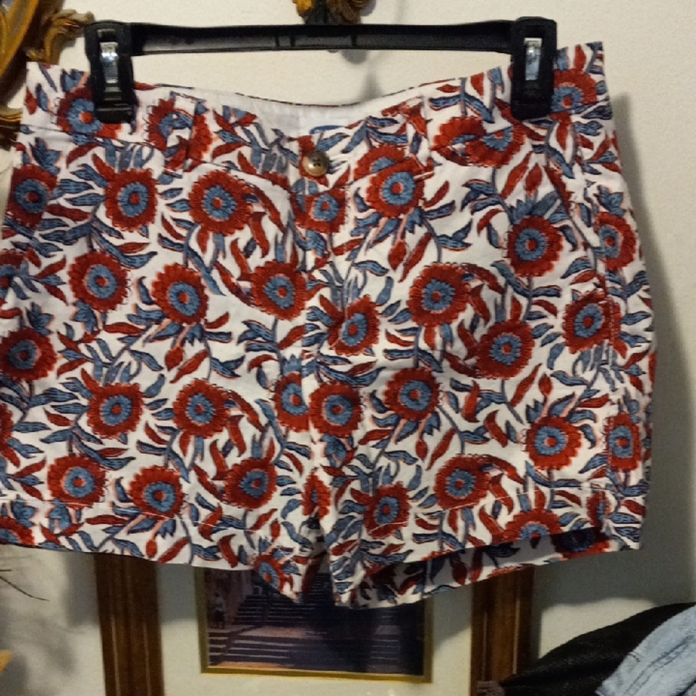 Floral Print Women's Shorts